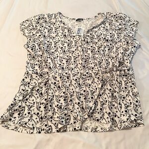 NWT! Plus size 3X blouse